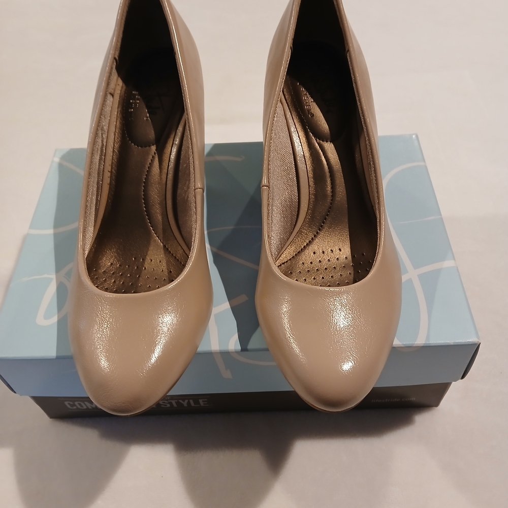 Elegant Beige Women's Heels